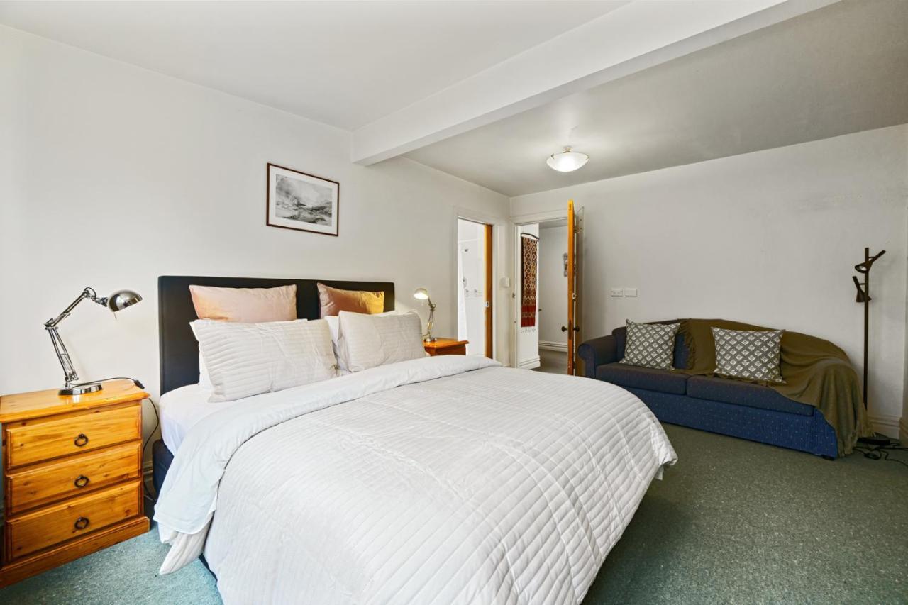 Pendreigh Cottage - Martinborough Holiday Home Ngoại thất bức ảnh